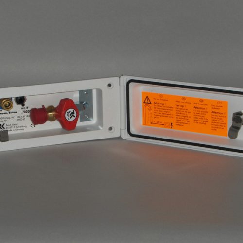 Ușă de alimentare Univ.